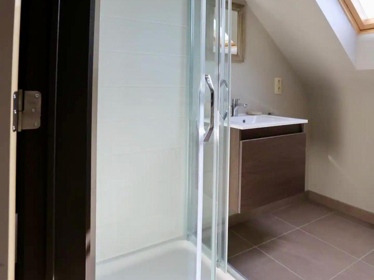 Loft En Duplex Avec Terrasse 3 Chambres Proche Pairi Daiza Mons  Exterior foto